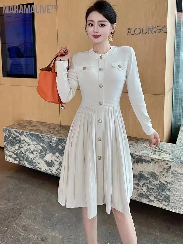 Autumn Winter Long Sleeve Knitting Sweater Dresses for Women 2024 New Designer Buttons Solid Pleated Knee Length Dress Blue