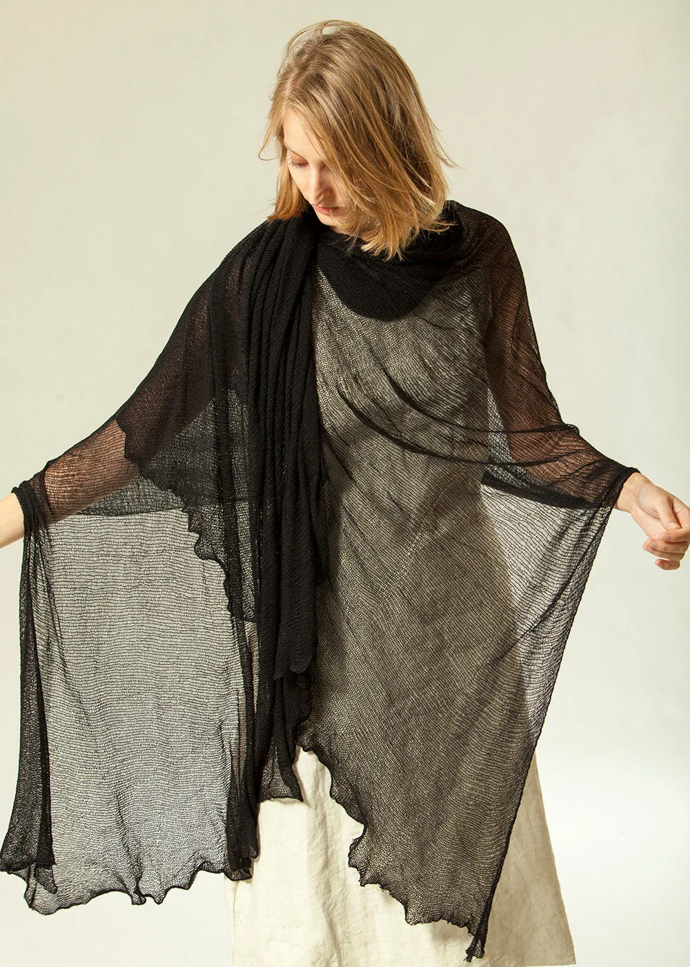 Big Bamboo Air Shawl - Black