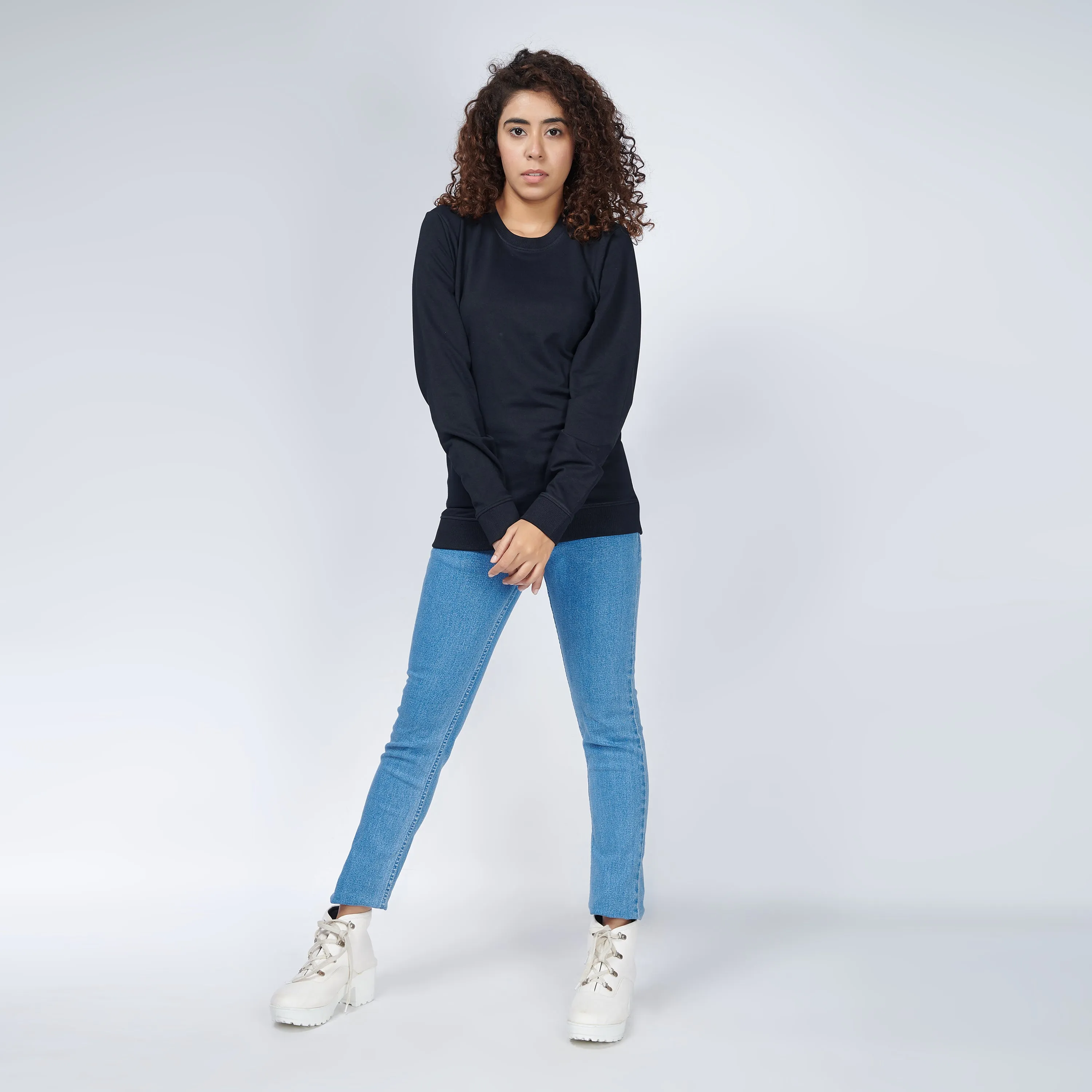 Black Crew Neck Sweatshirt for Women