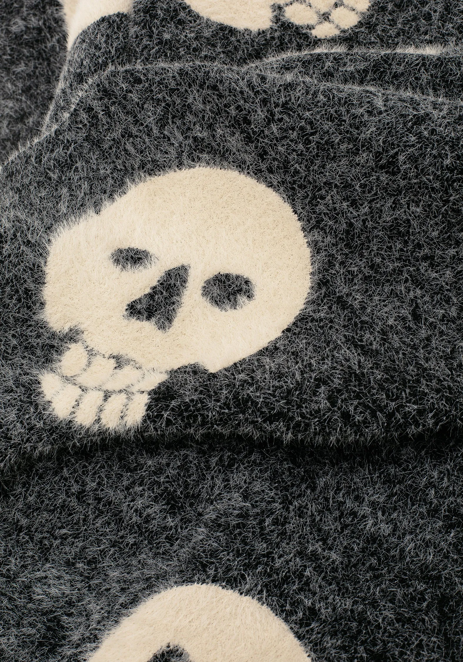 Crania Skull Knit Scarf