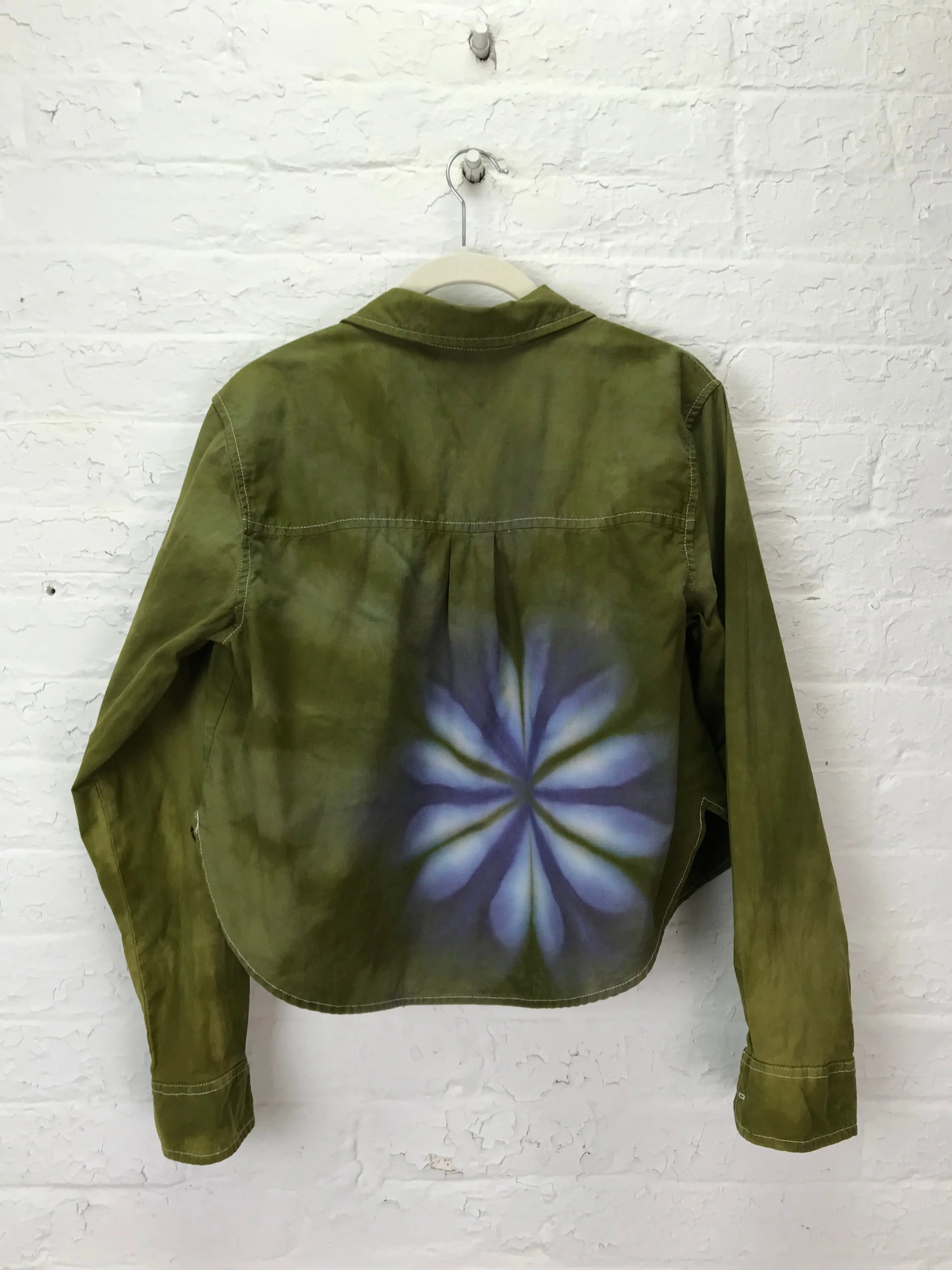 Cropped Buttonup in Olive Blossom