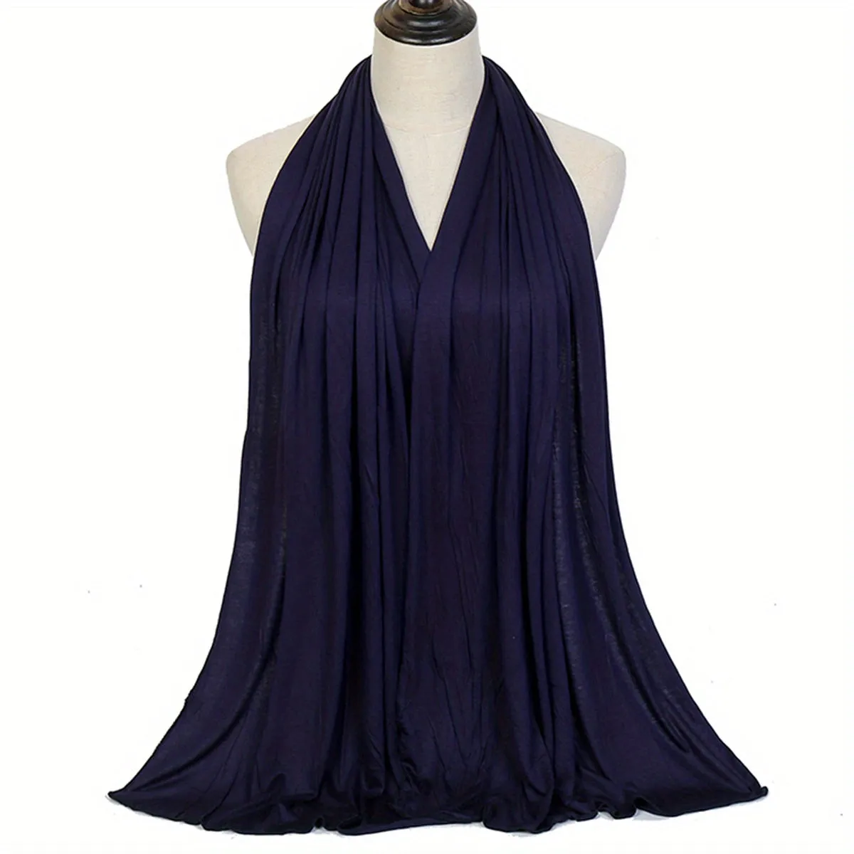 Elegant Warm Hijab Shawl - Versatile Windproof Maxi Scarf, Durable Yarn-Dyed Wrap for Stylish Comfort