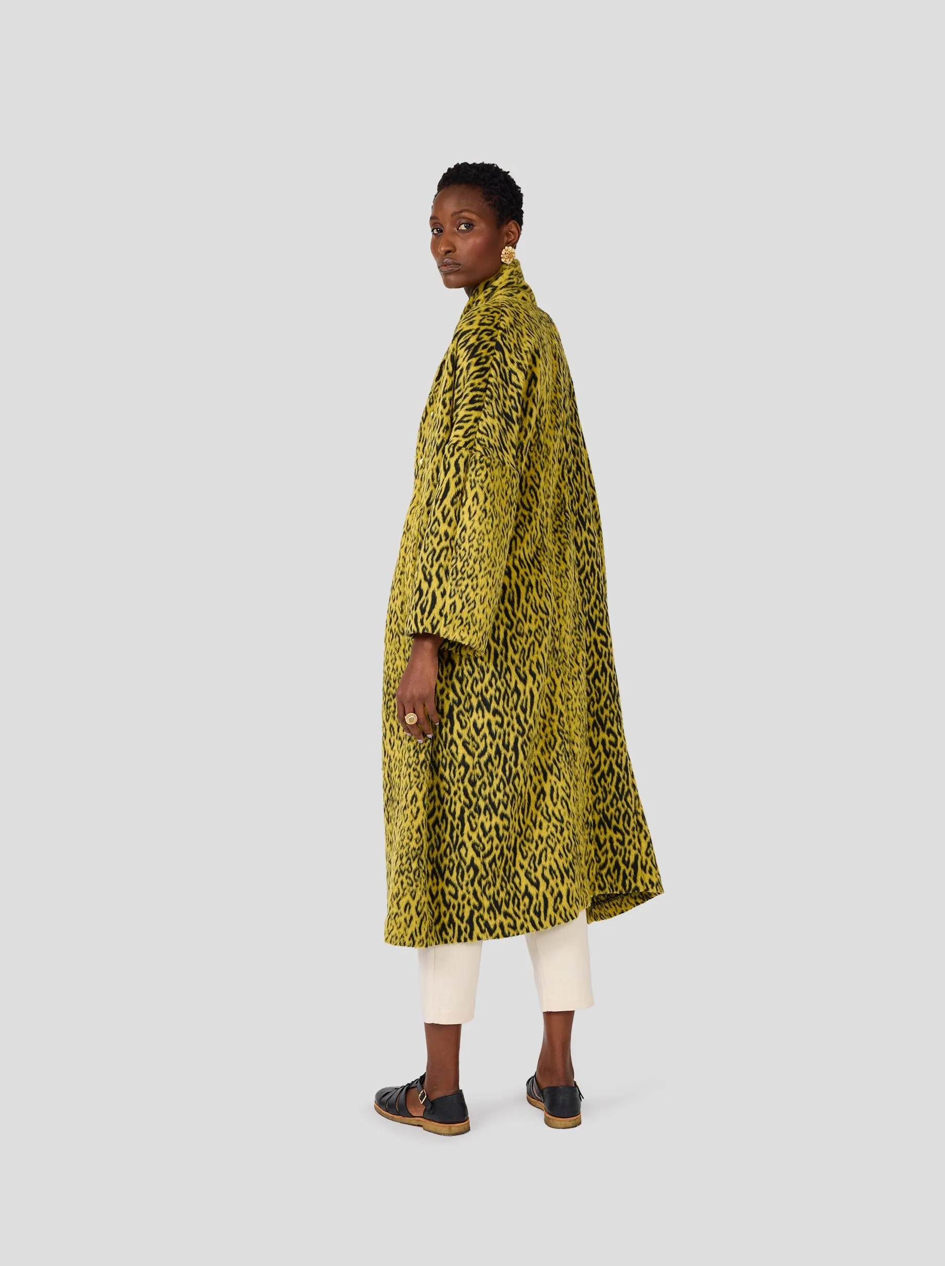 Eren coat in yellow woolen Leopard