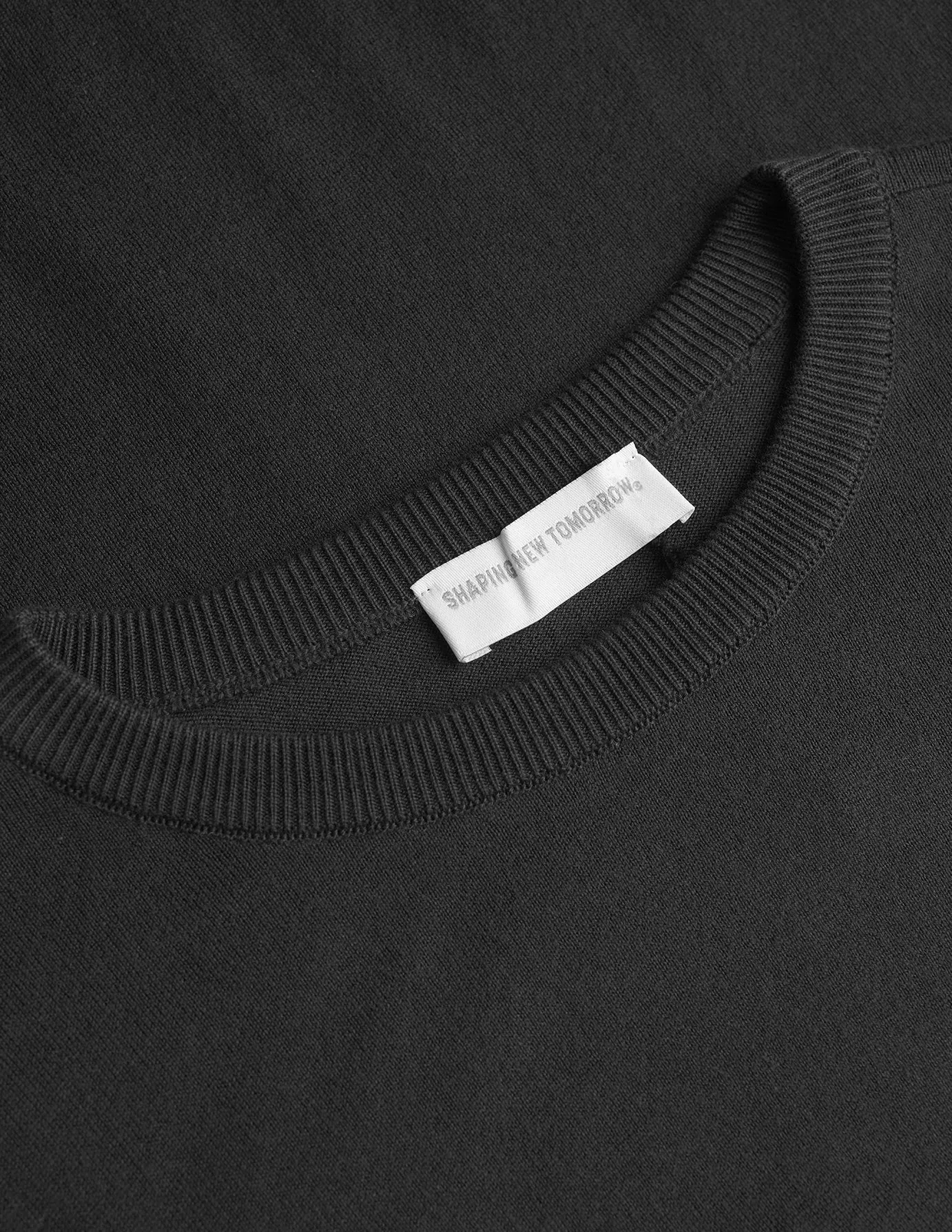 Fine Knit Crewneck Black