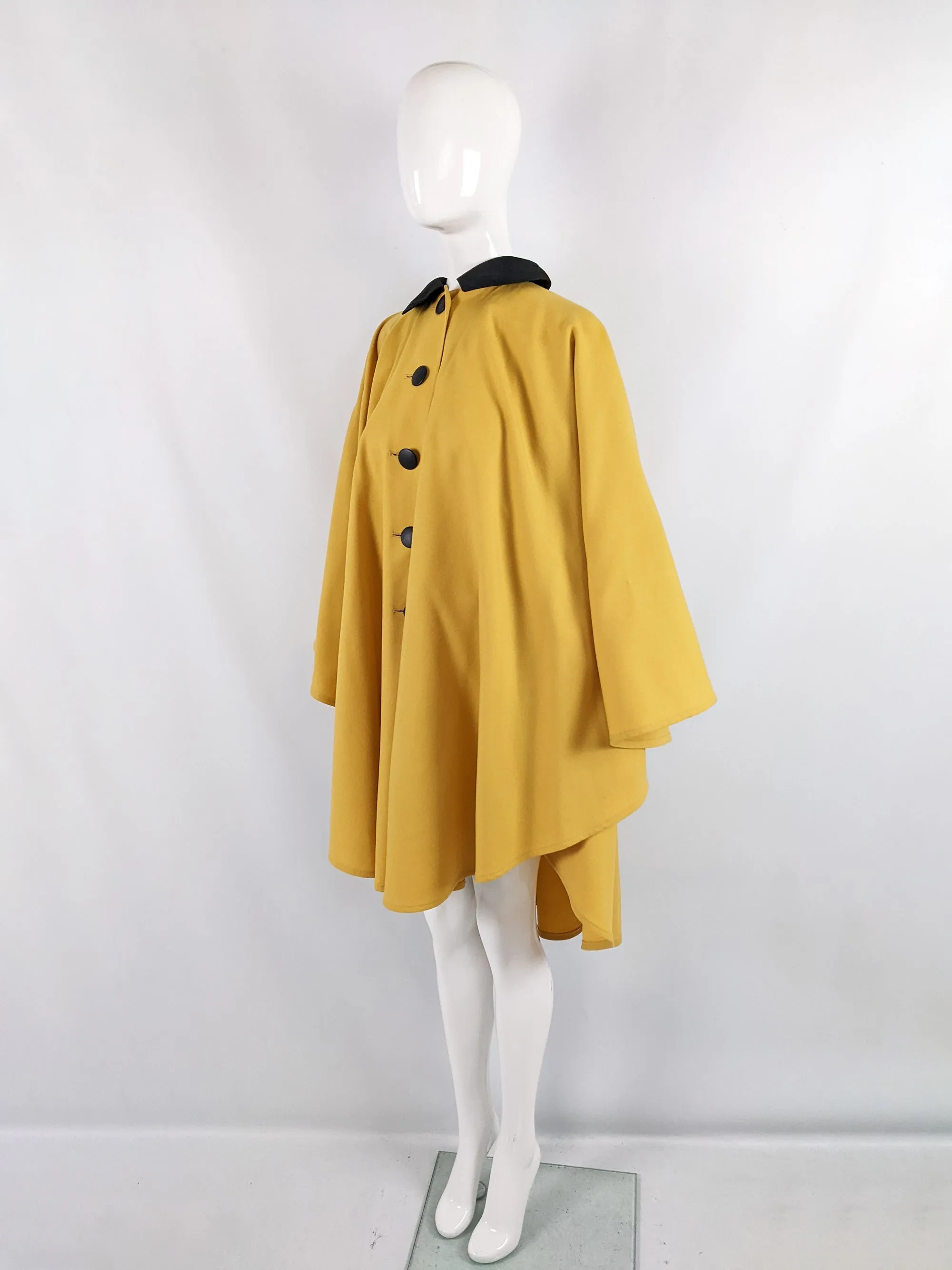 Louis Feraud Vintage Womens Yellow & Black Cape, 1980s