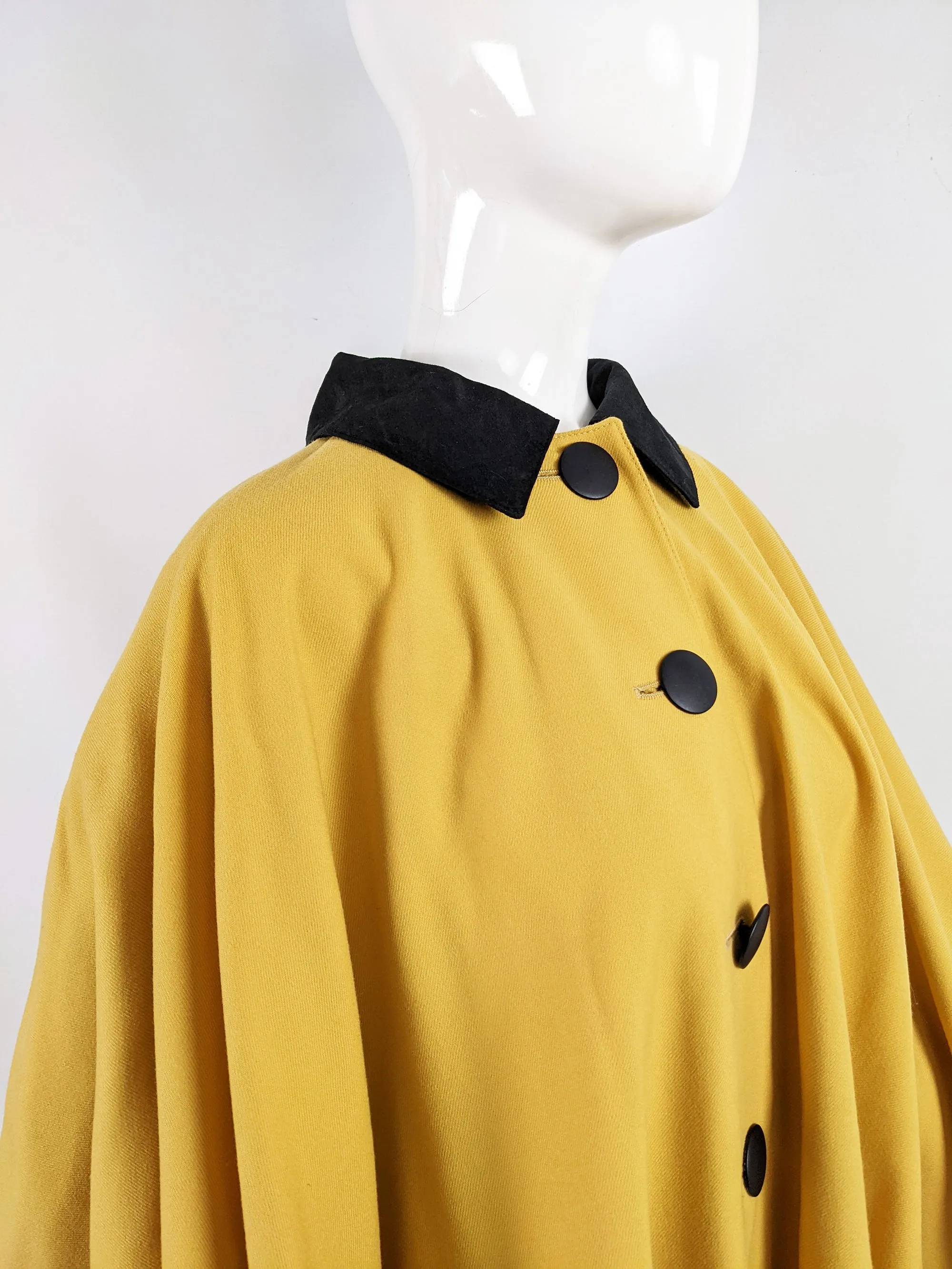 Louis Feraud Vintage Womens Yellow & Black Cape, 1980s