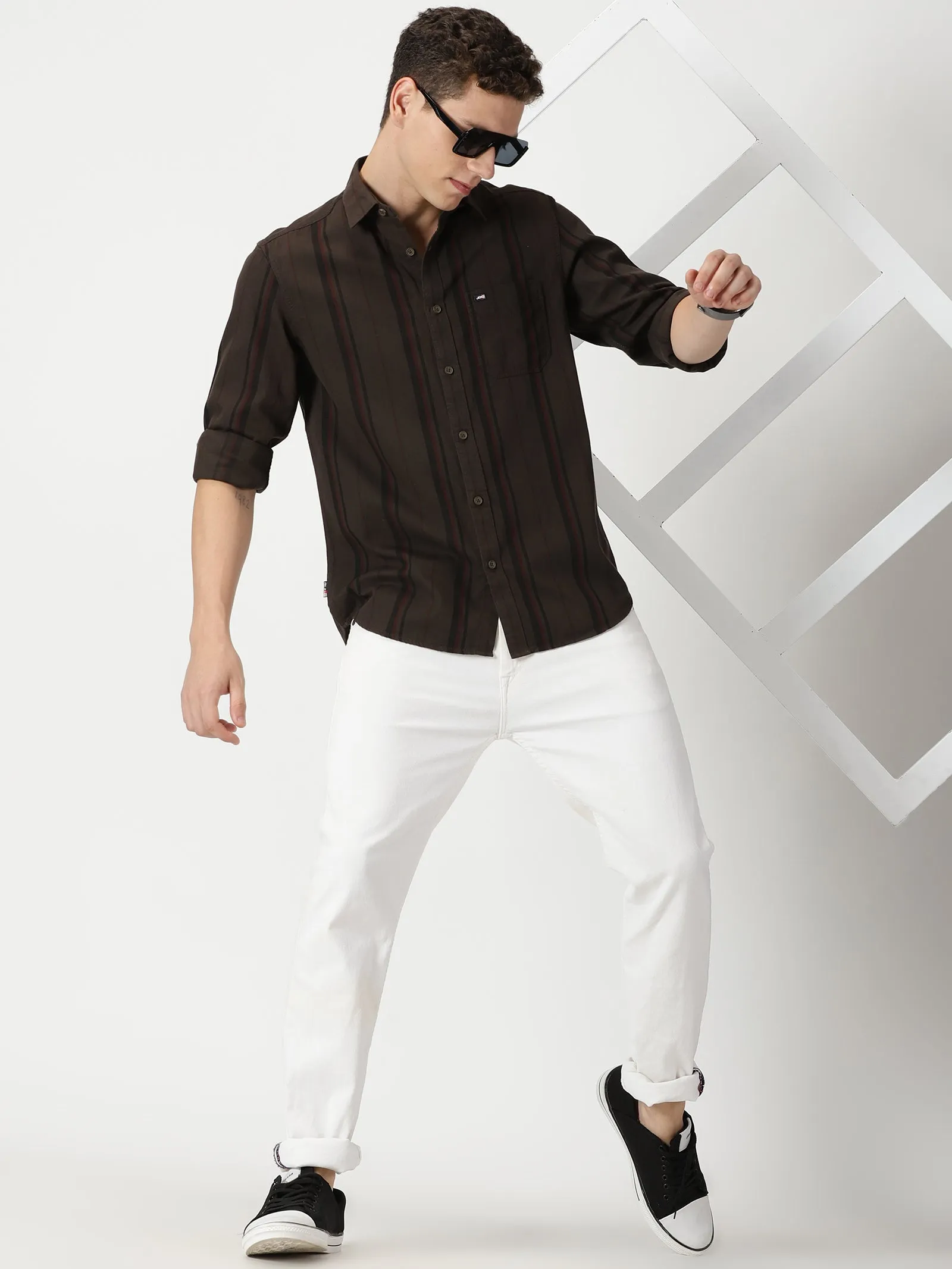 MEN'S COFFEE STRIPE SLIM FIT SHIRT