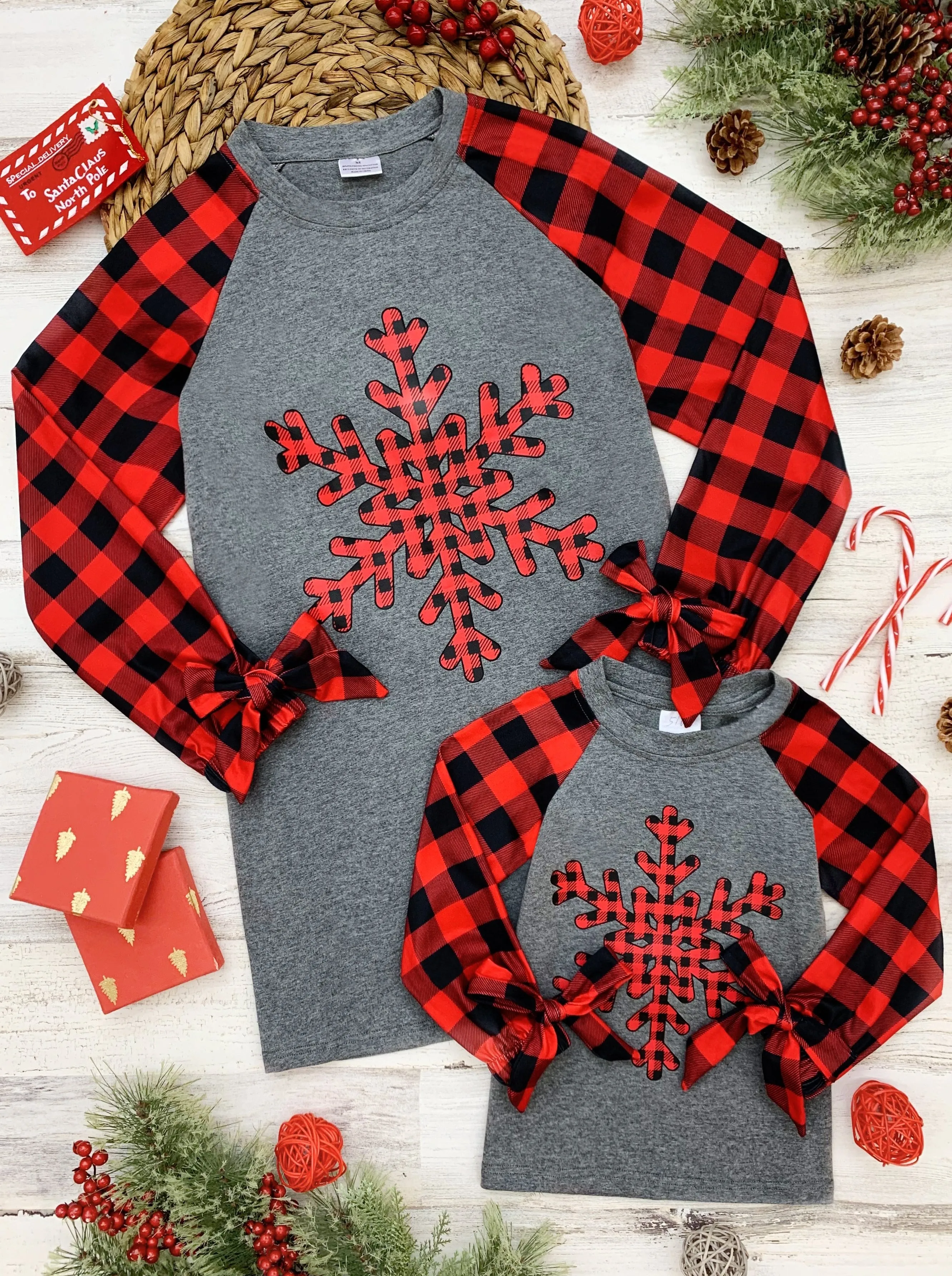 Mommy and Me Snuggle Snowflake Raglan Top