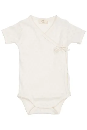 POINTELLE HEART CROSSOVER BODY SS - CREAM