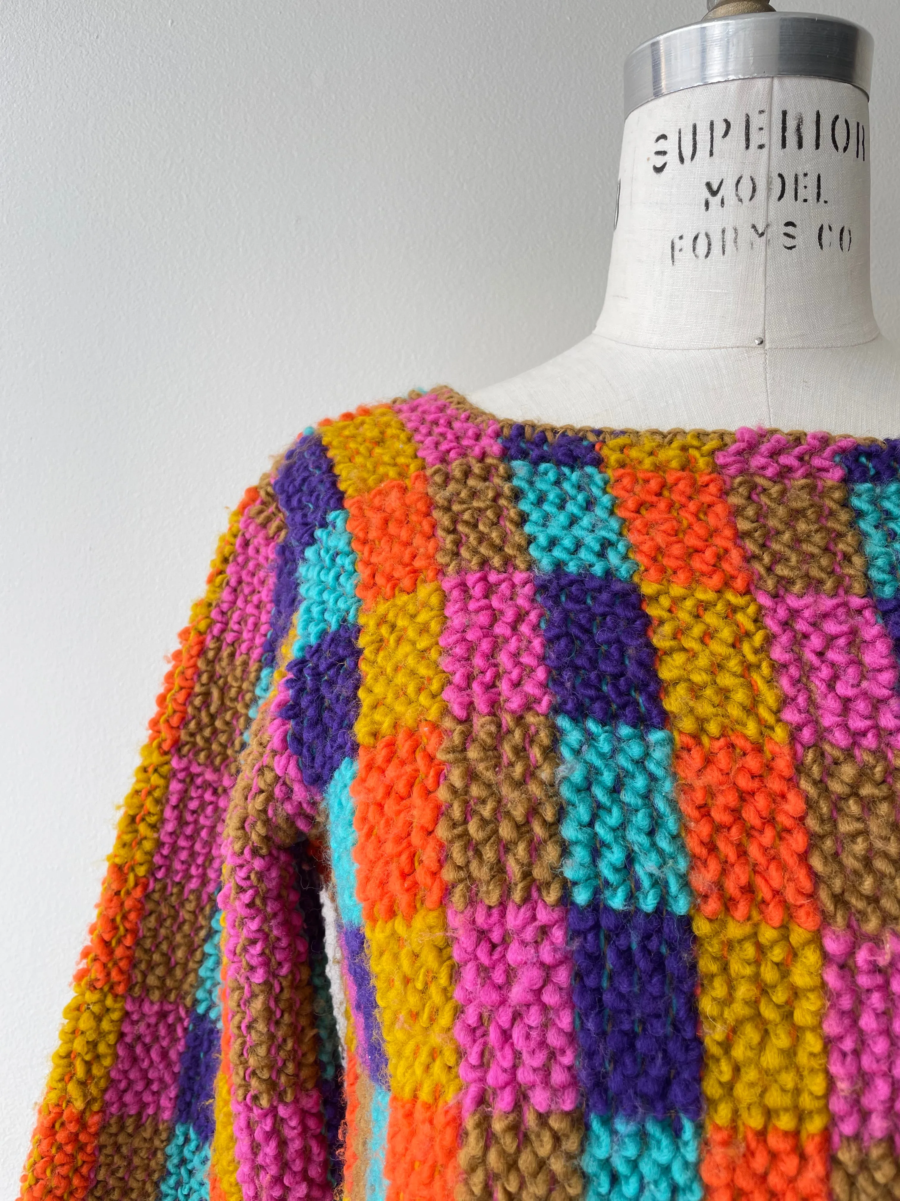 Que Colores 1960s Sweater