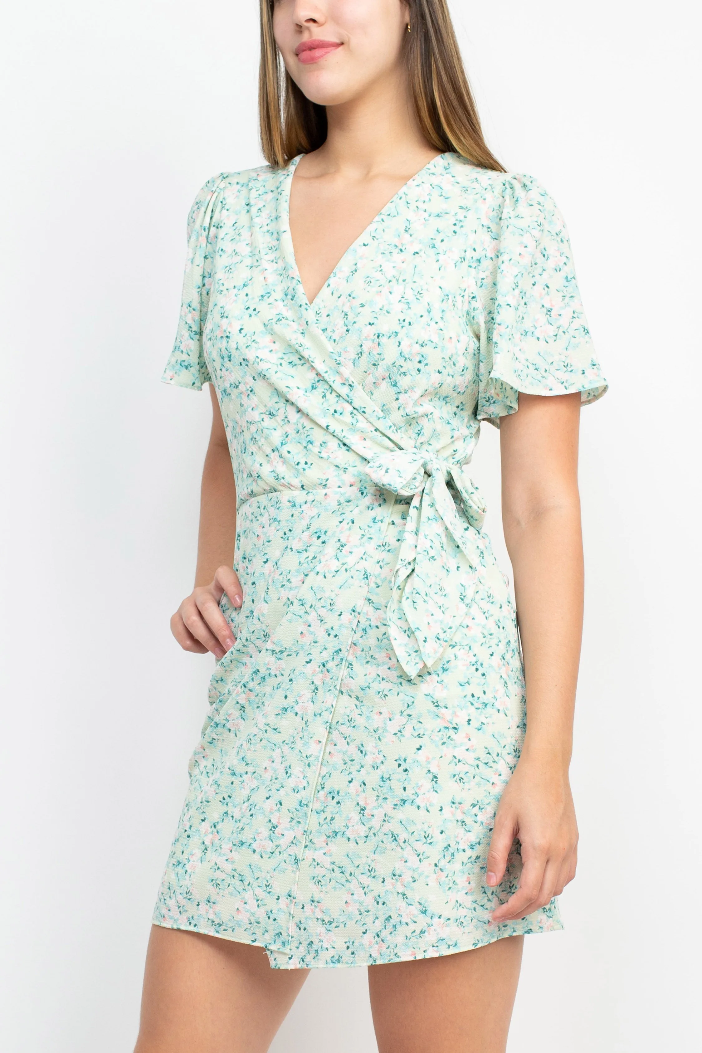 Sage Collective V-Neck Mock Wrap Tie Side Short Sleeve Zipper Back Floral Print Crepe Dress