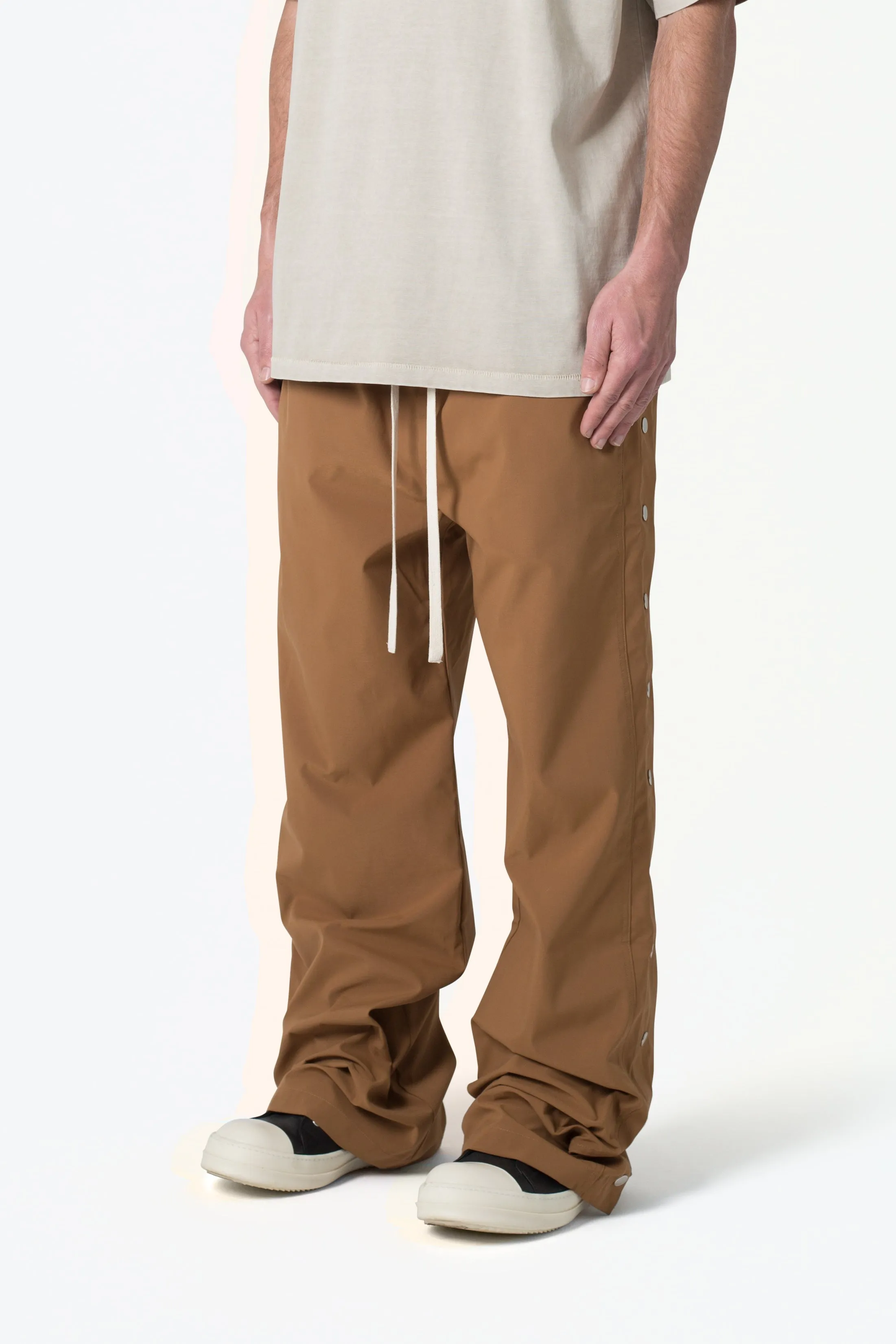 Side Snap Nylon Pants - Brown