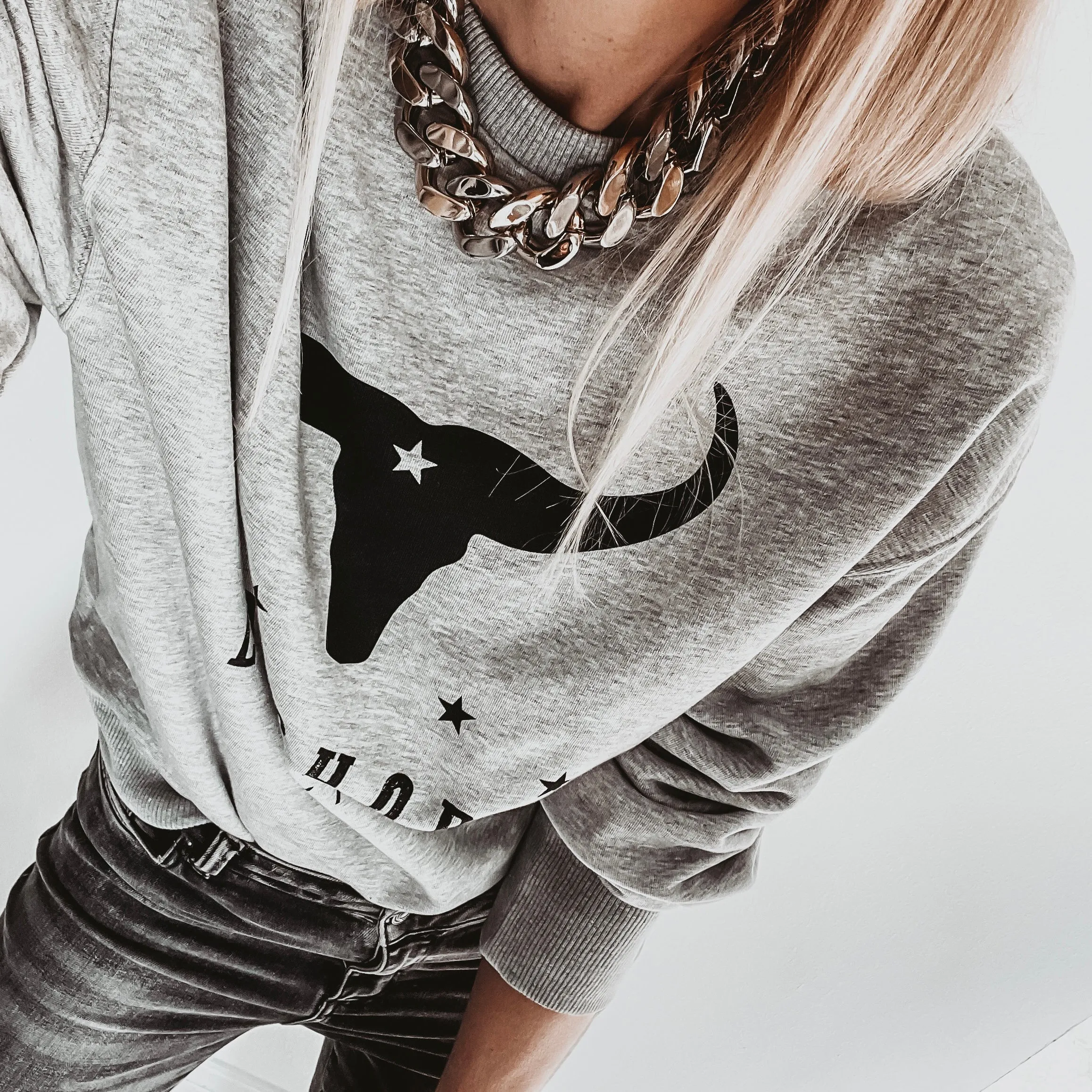 Texas Longhorn bull sweatshirt *super slouchy fit* *NOW JUST HALF PRICE!*